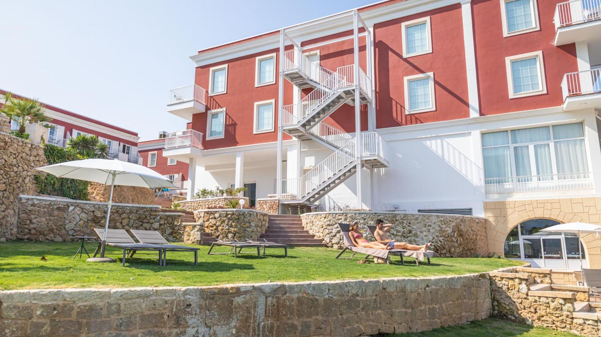 Seth Port Mahon Hotell Exteriör bild